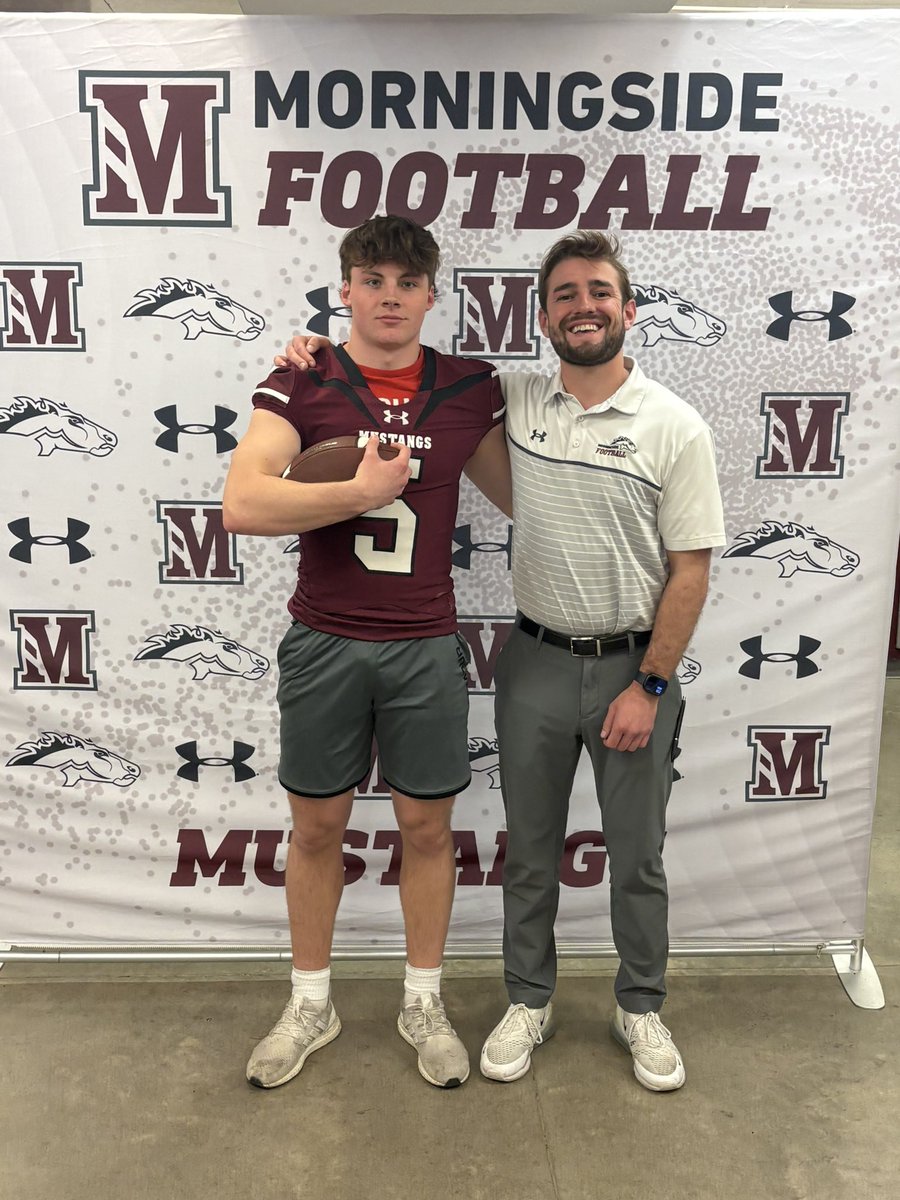 RileyHaney14's tweet photo. After a great visit, I’m blessed to receive an offer to play football at Morningside University! Thank you to @CoachLHarnly for the opportunity! More work to come! 💯#AGTG
@MsideFootball https://t.co/TGHhtIhNTC