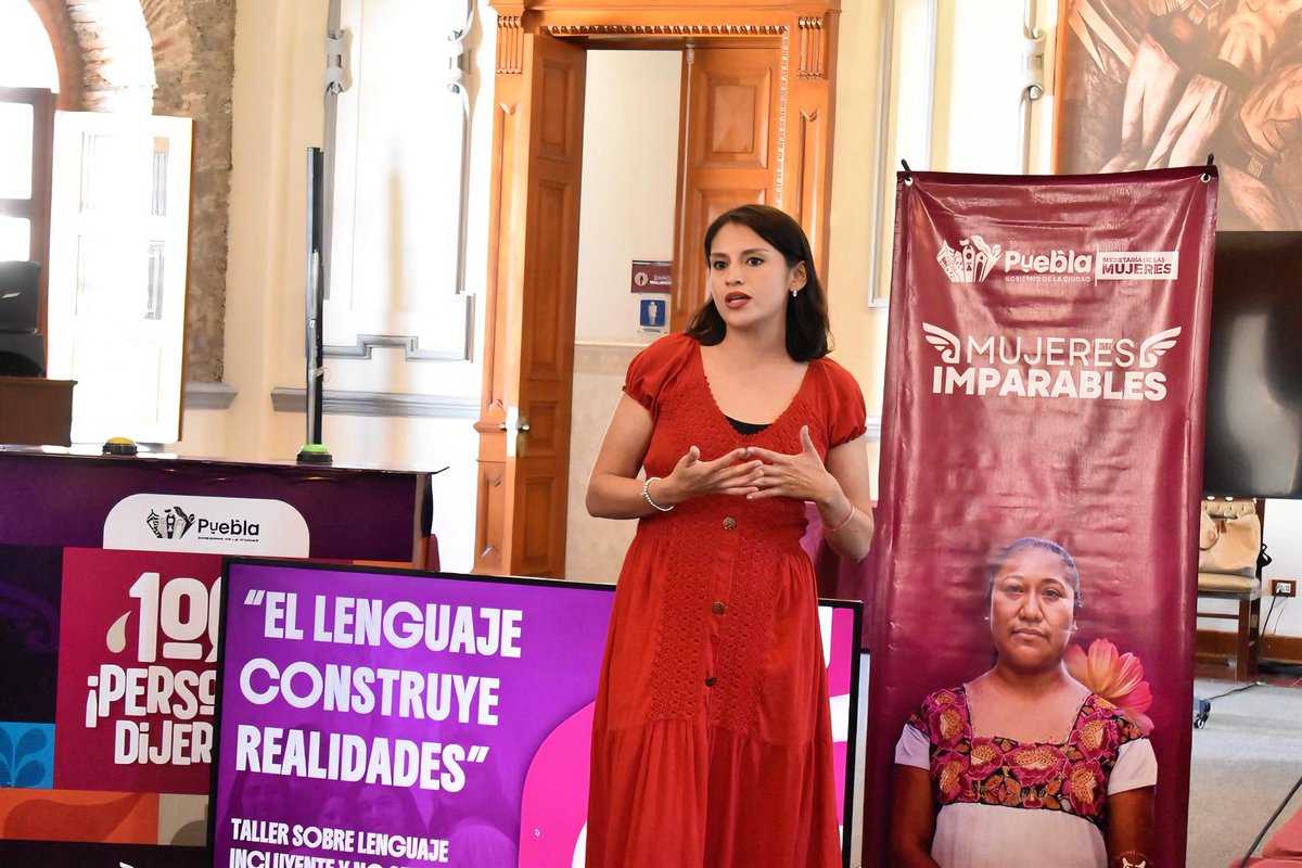 PueblaMujeres's tweet photo. Hoy brindamos un taller de lenguaje incluyente y no sexista a regidurías del municipio de Puebla.
Con el liderazgo de nuestro Presidente @pepechedrauimx , generamos espacios de aprendizaje para construir una comunicación que nombre, reconozca y respete a todas las personas. 💜 https://t.co/cMigSZ2oVl