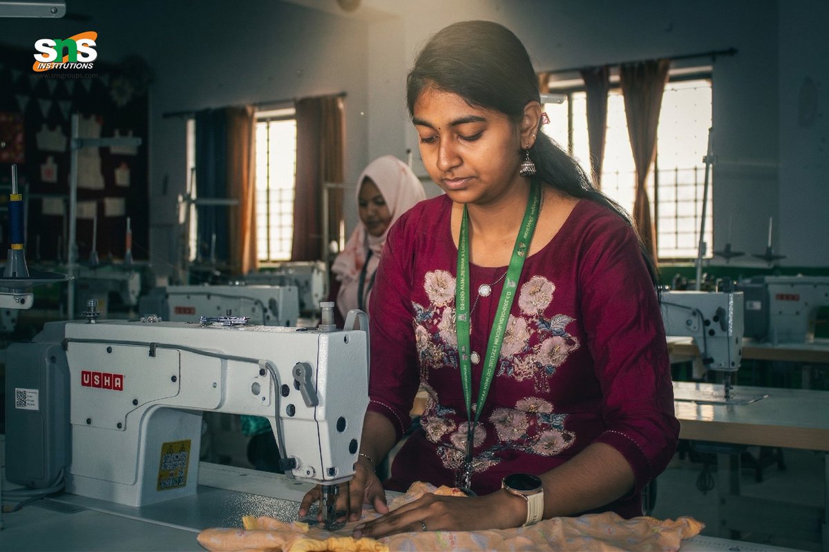 snsinstitutions's tweet image. Our DRSNSRCAS Costume Design &amp;amp; Fashion students bring creativity to life in the lab every stitch tells a story.

#snsinstitutions #DesignThinking #stanford #stanfordgsb #sutdsingapore #TiEGlobal #CII #YI #Nasscomfutureskills #startupindia #crunchbase