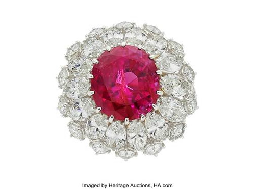 luxurylifestyle's tweet image. Colored Gemstones Shine in Heritage’s Sept. 29 Fall Jewelry Auction luxurylifestyle.com/headlines/colo… #diamond #diamonds #jewelry #luxurylifestyle
