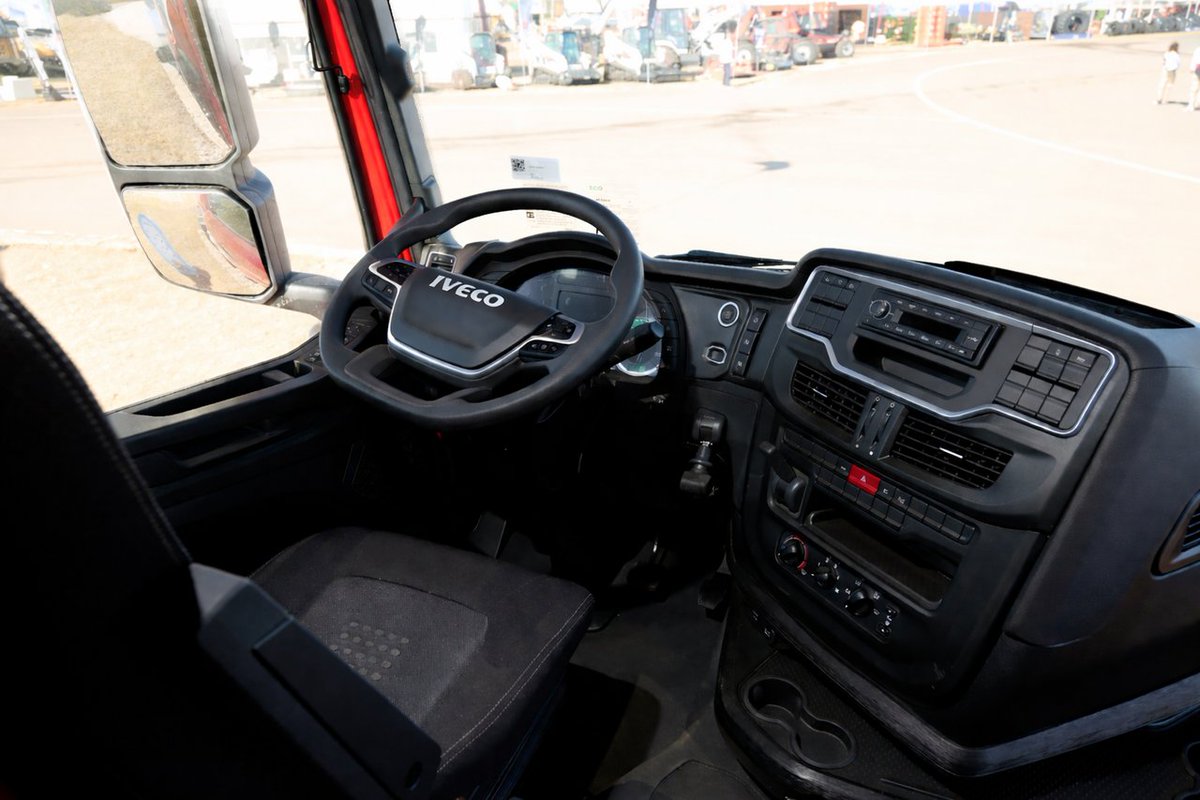 motoresapleno's tweet photo. #IVECOSWay450: #Tecnología y #desempeño para el #transporte de #largadistancia. #motoresapleno #industria #IVECOSWay #IVECO #SWay
https://t.co/vetv53TZNj https://t.co/2DQLMOzWTj