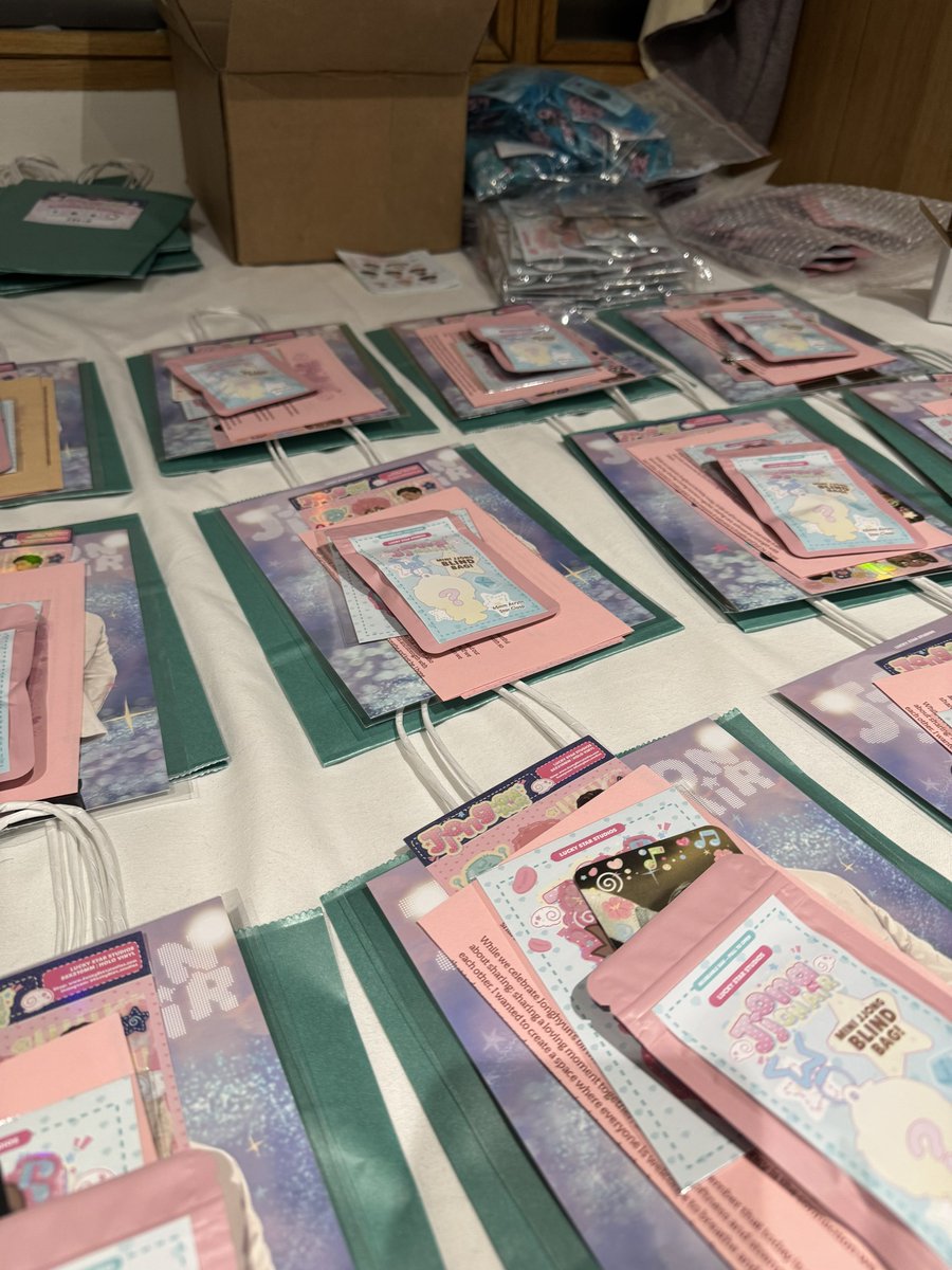 it’s gonna be a super late night prepping for jonghyun’s bday party, but see my london wols in the morning! 🥹🩵

🏡 First Korean Café M, 15 Whitcomb St, London
🪽 Sat 11th April, 12:30-6:30pm

evening slots are still available so don’t miss out!🥹
🌸 tickettailor.com/events/lucky5t…