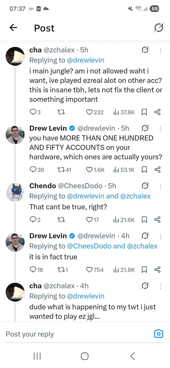 Rrrrbink tweet media