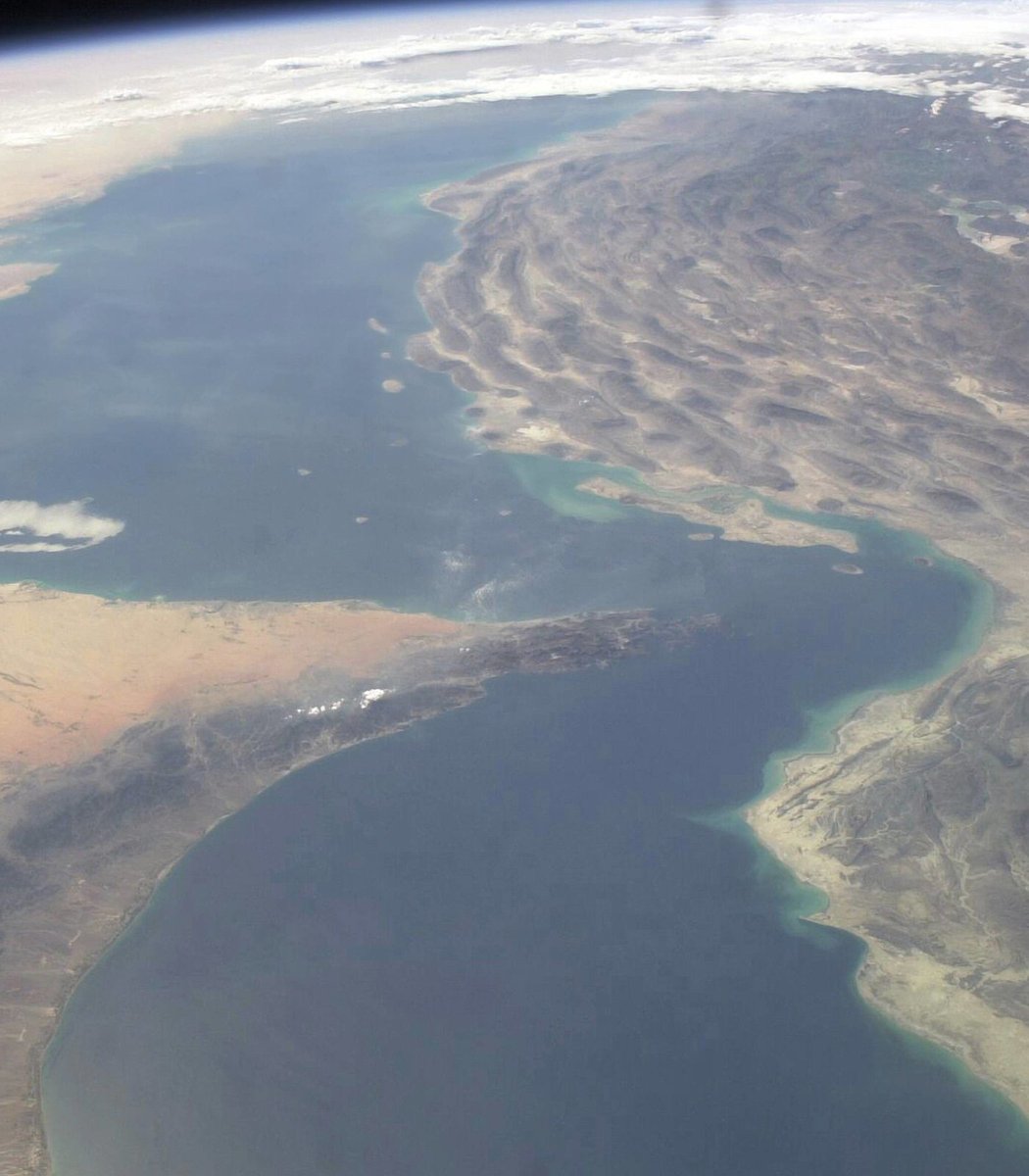 pubity's tweet photo. U.S. officials claim Iran can't fully open the Strait of Hormuz because they forgot where they placed all the mines when they closed it down. https://t.co/zjCq7stSyA