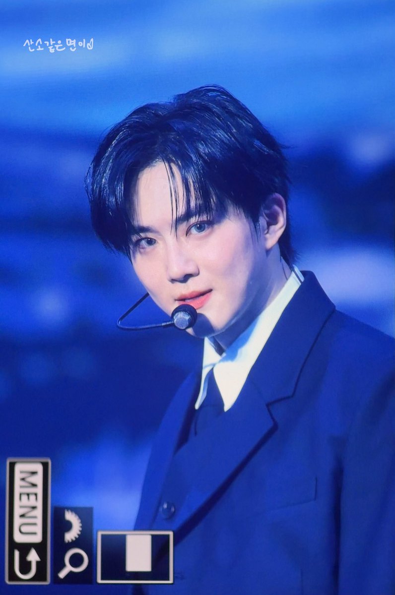 수호룩봇 tweet media