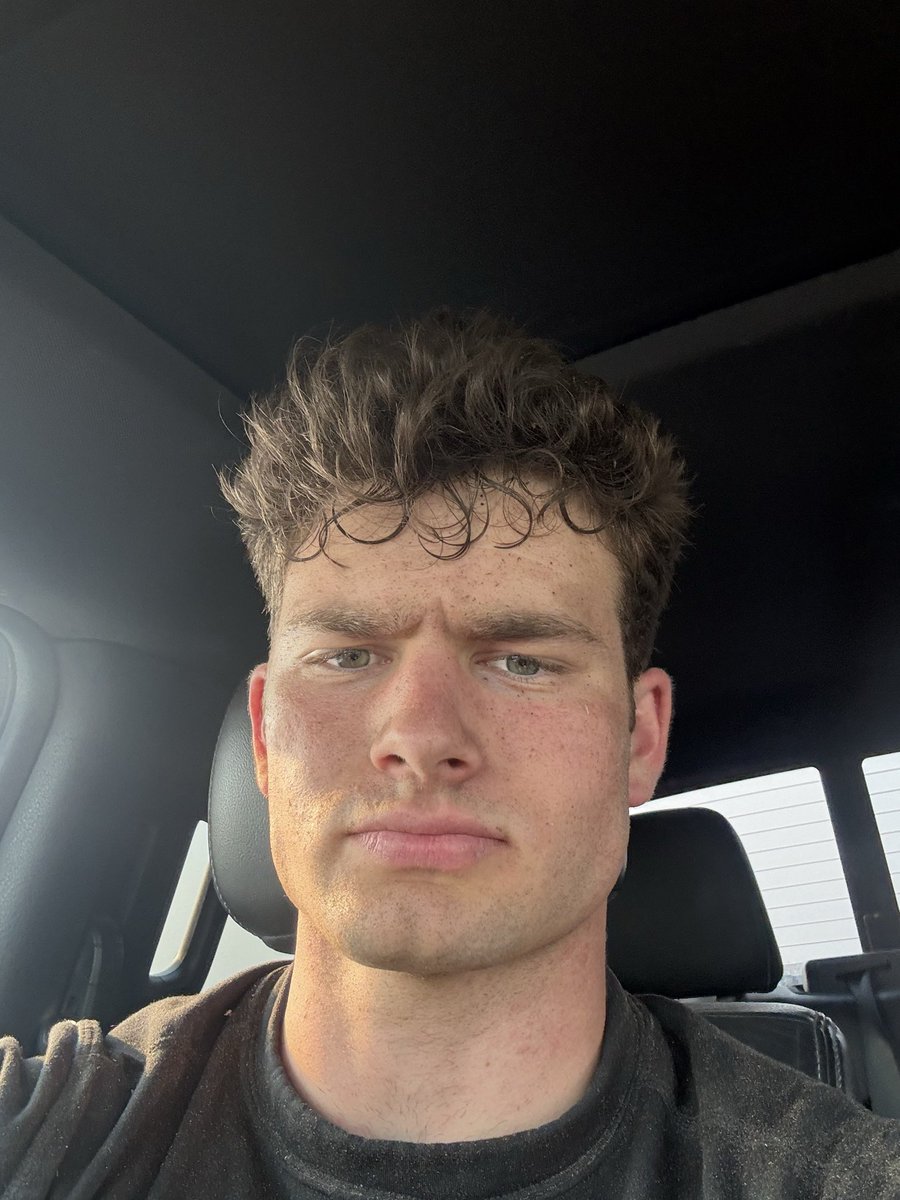 Benjamin tweet media
