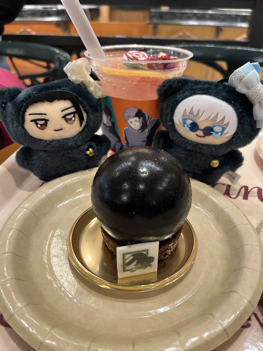 生憎の雨で濡れましたが、開き直って濡れまくりました😊3時起きの執念です。
夏にメロメロしました💕
ハリポタとバター🍻がとても楽しかったです！！！！