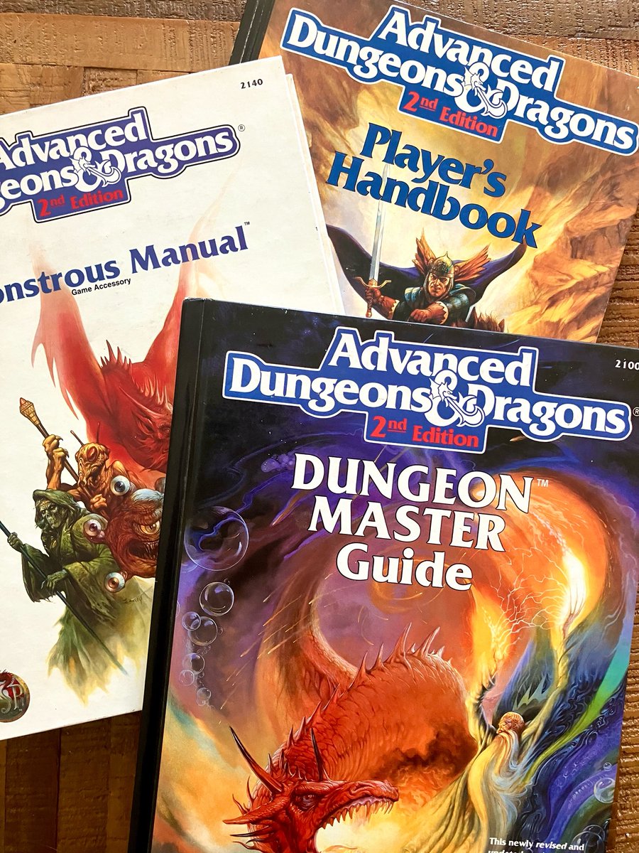 OriginalGrogna1's tweet image. Thoughts on Advanced Dungeons &amp;amp; Dragons 2nd edition?
I remember when this came out, and I remember some hesitation at our table.
It was probably the first major change in our gaming at that point in time.
Did you switch over? 
#dnd #tsr #osr #ttrpg #rpg #nostalgia