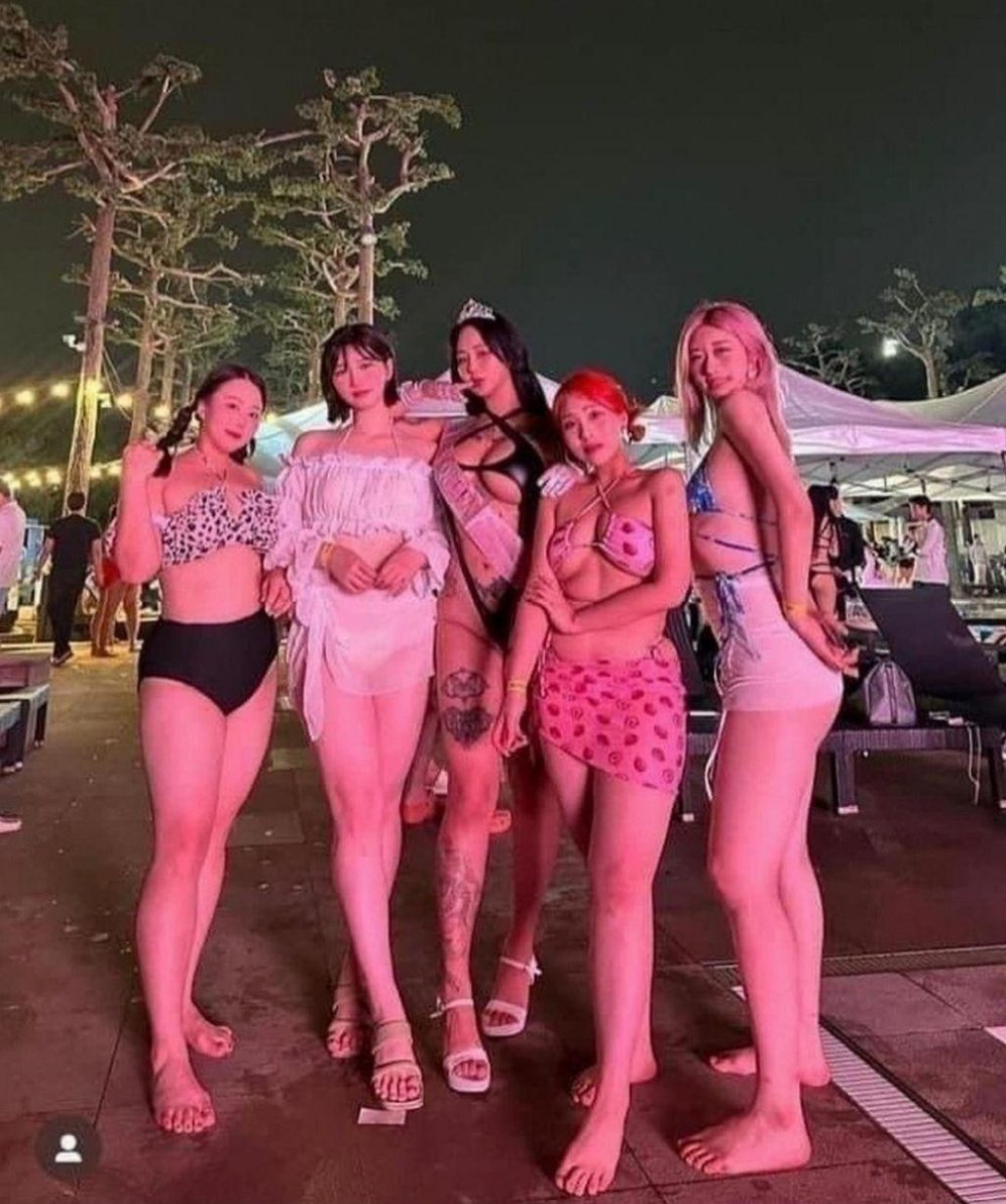 백억이 tweet media