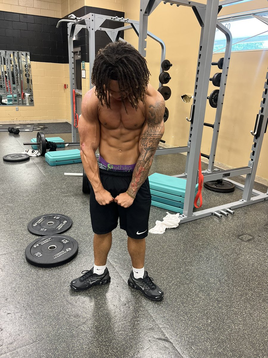Ashton Miller tweet media