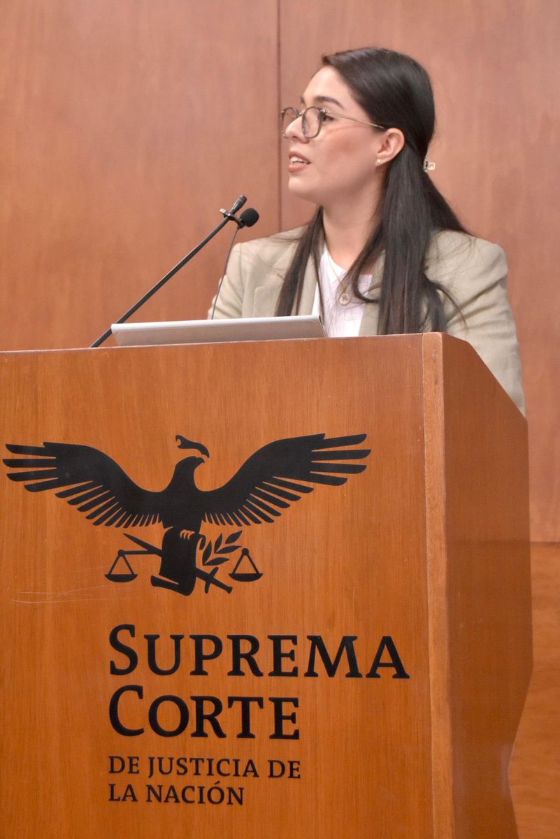 ContraloriaGEM's tweet image. #ElPoderDeServir 🤝 Con la participación de la Secretaria de la Contraloría, Lic. Hilda Salazar Gil, asistimos al “Taller Interjusticia”, impartido por la Casa de los Saberes Jurídicos de la SCJN en #Toluca