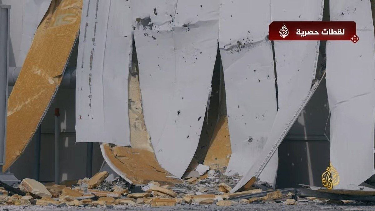 AlertaNewsPlus's tweet image. 🇺🇸🇮🇷🇶🇦 | Un radar estadounidense de $1 mil millones en Catar fue destruido en la guerra

Imágenes desde el interior de la base muestran el sistema de alerta temprana AN/FPS-132 completamente arrasado

Este radar detecta misiles balísticos hasta 5.000 km y proporciona datos a las