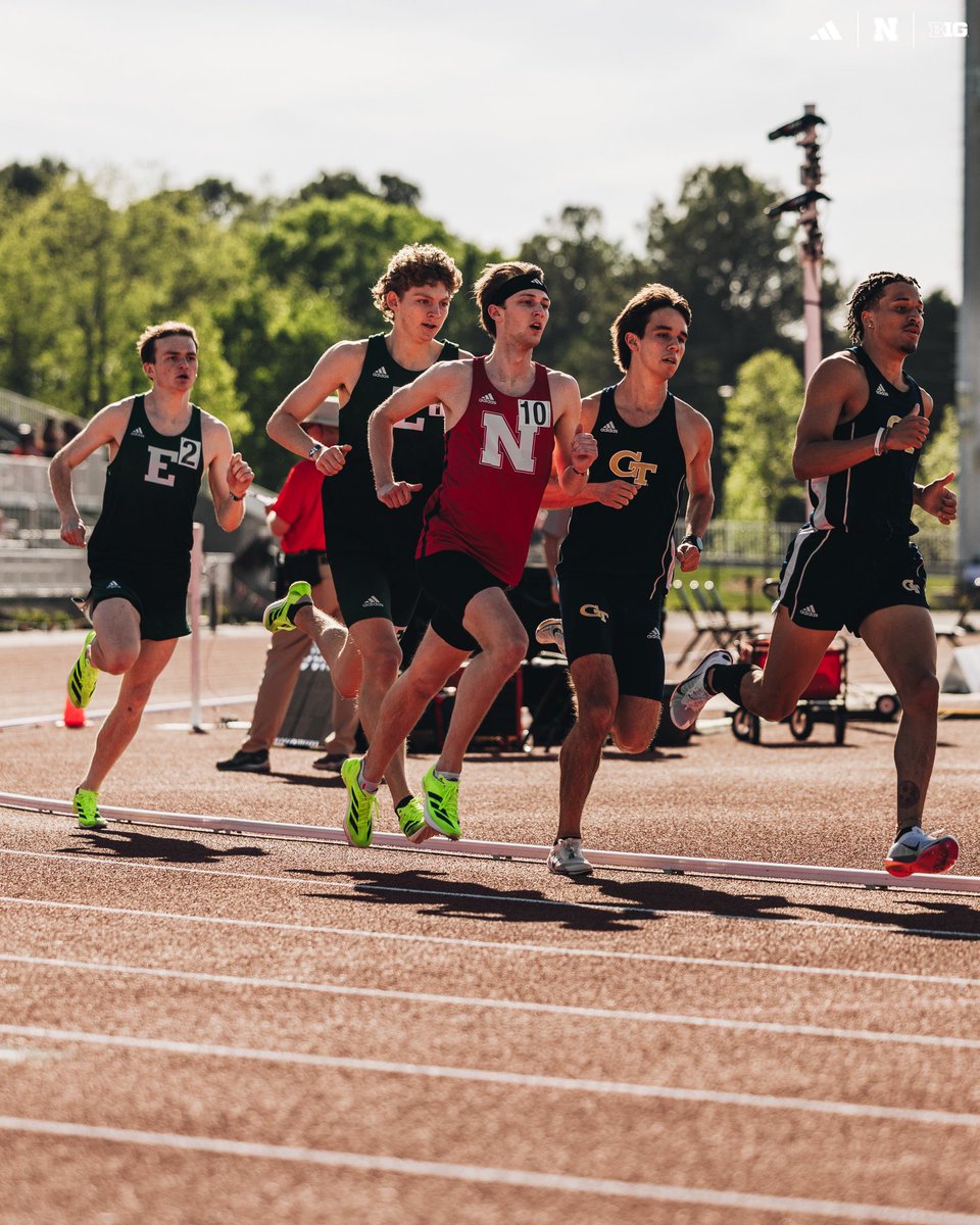 HuskerTFXC's tweet image. An 800m PR for Logan Lebo! 👏

⏱️ » 1:52.01
