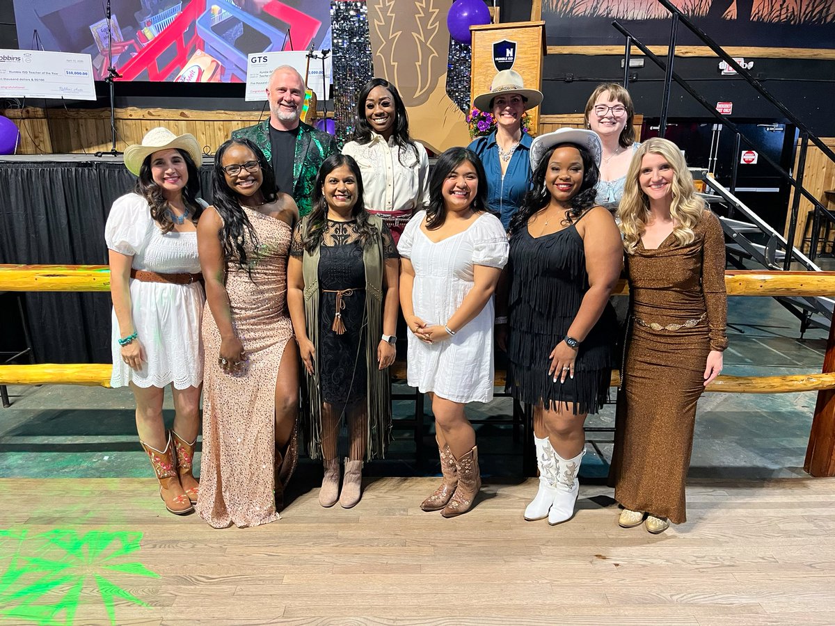 HumbleISD's tweet photo. 📸: The 2026-2027 Humble ISD Teacher of the Year Finalists are here and ready for an amazing night at the @HumbleISD_FDN Boots &amp; Bling Gala!!! #FocusOnTheGood https://t.co/Yszl50JEUD