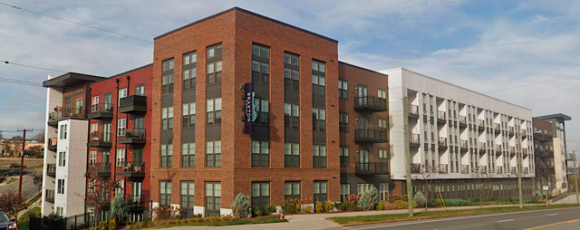 FCNightingale's tweet image. Nashville apartment property sells for $54.4M, a decline of $23.24M in 4 years.

Two-building residential complex located on Nolensville Pike last sold in 2022 for $77.64M.

2165 Nolensville Pike, Nashville, Tennessee 

236 Units   

h/t @jamiepope 

-Nashville Post