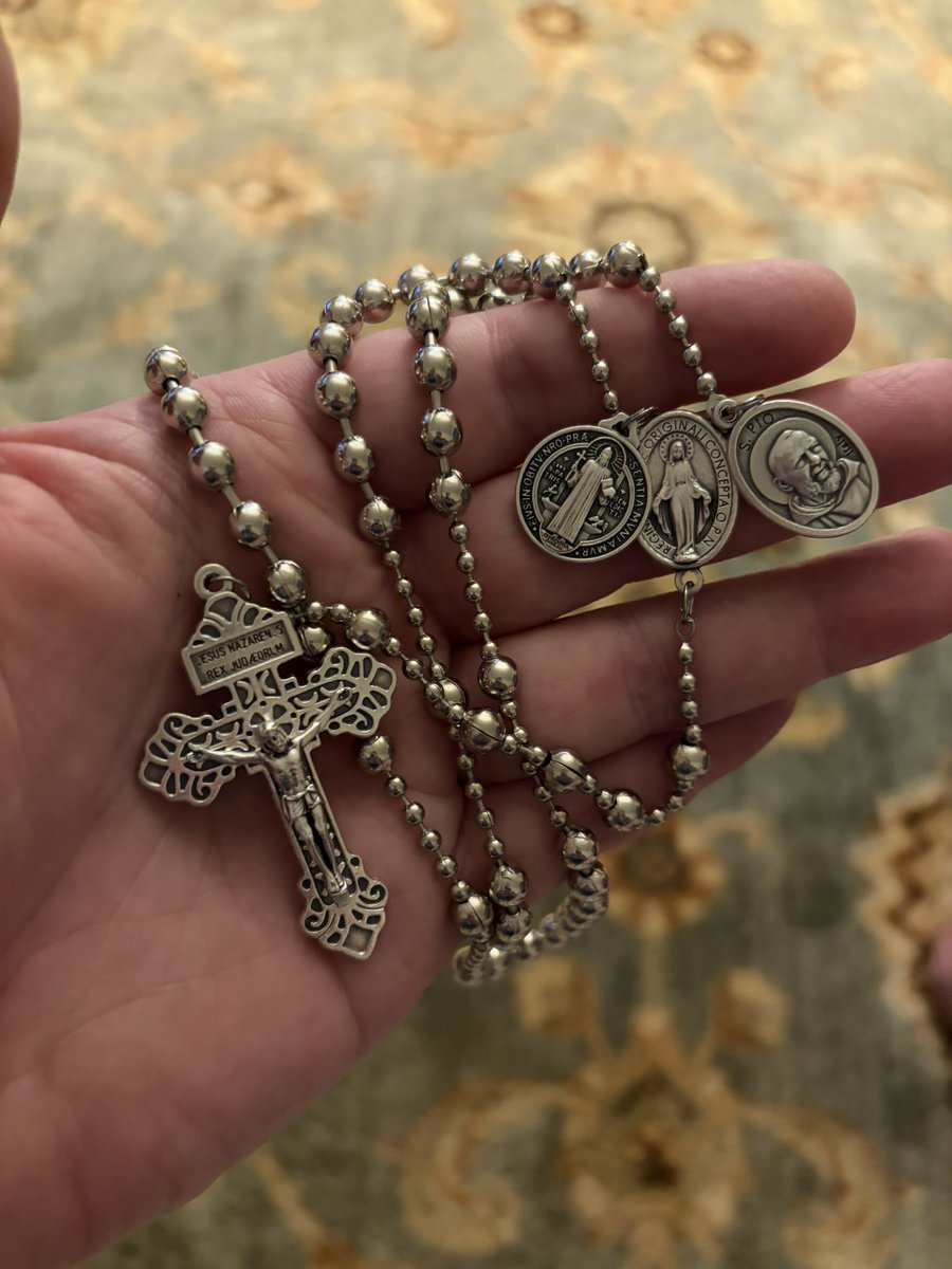 175rng's tweet image. St. Padre Pio combat rosary. A true weapon to take into battle. 
@RCGearOfficial #catholic #catholicism #catholicchurch #praytherosary #rosary