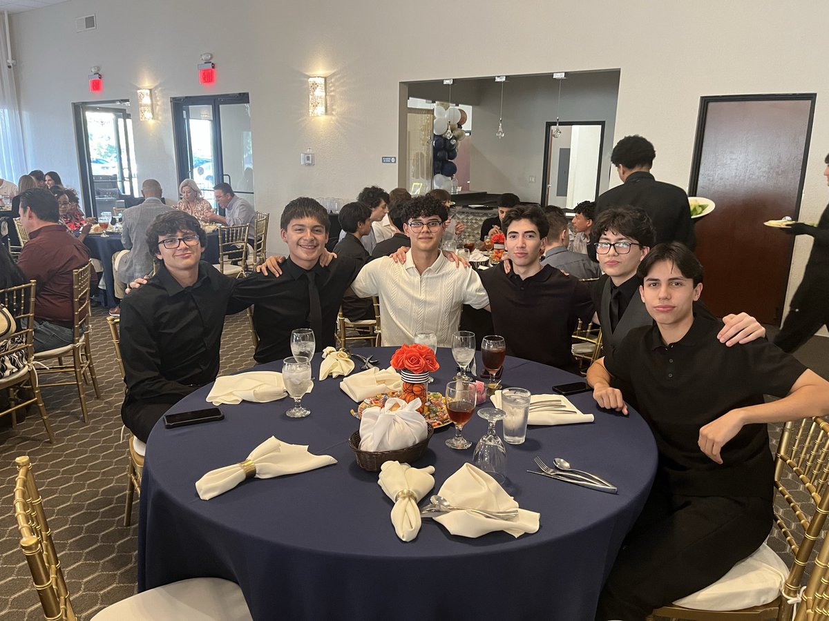 Coronado Basketball tweet media