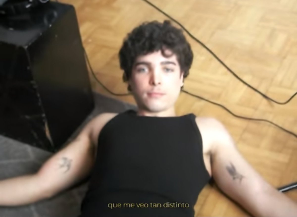 Tenemos tema nuevo al finnn y nunca decepciona. 
Amando mucho 'Los Días Buenos' de Juanicar🩷 
youtu.be/RepQTM5EHnI?si…