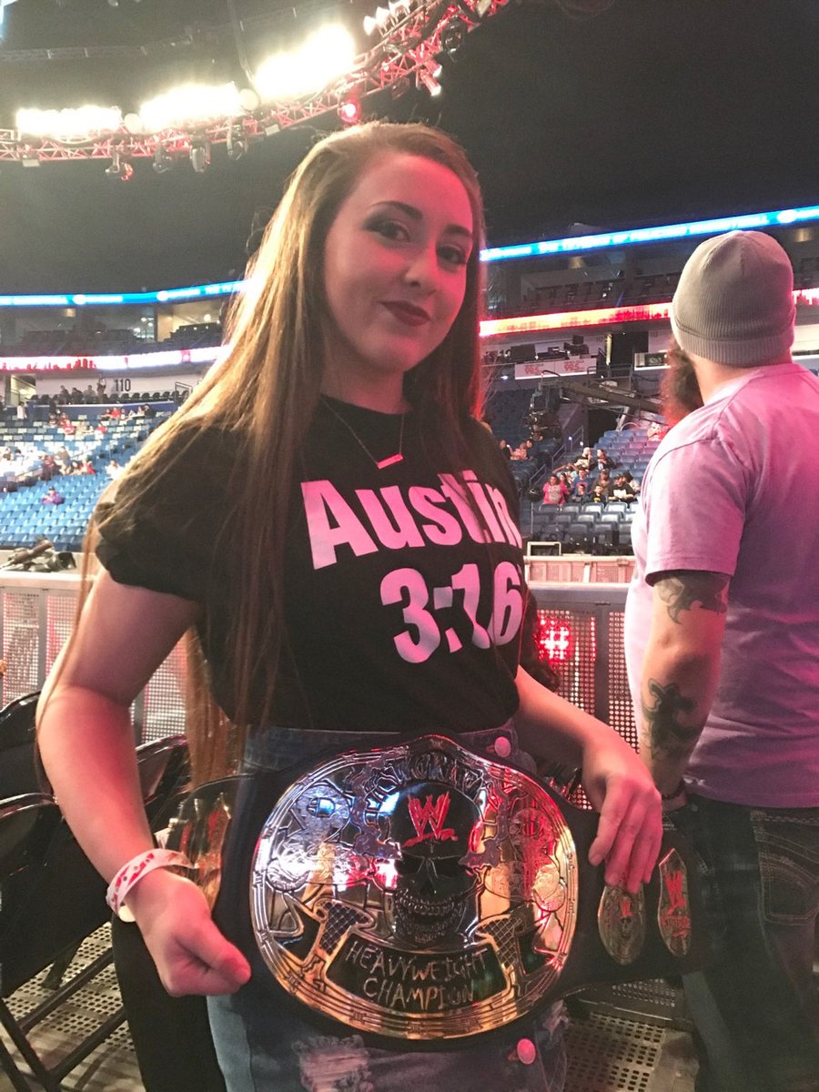 gia miller // glam tweet media