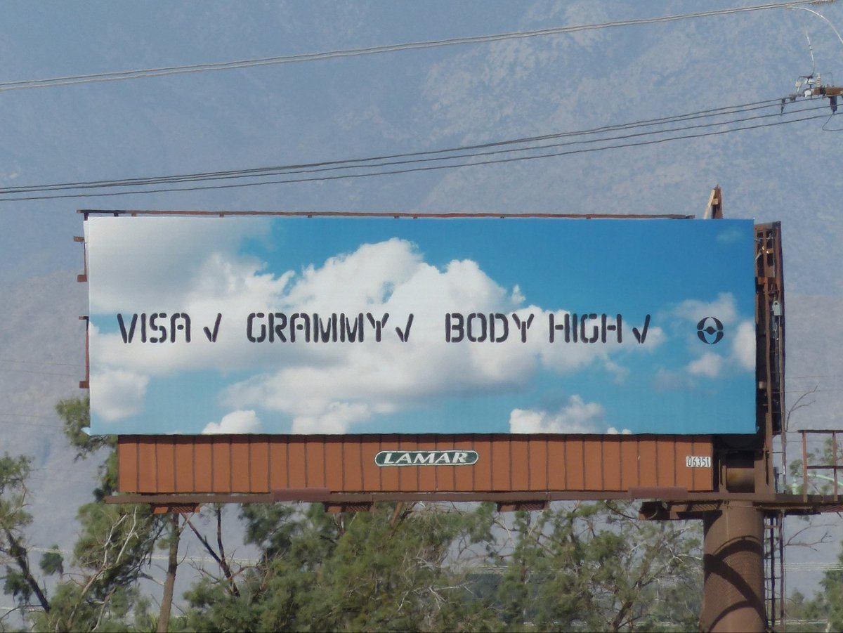 FKA twigs tweet media