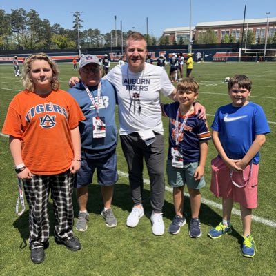 Bags09's tweet photo. #NewProfilePic https://t.co/y1WPJcolAt