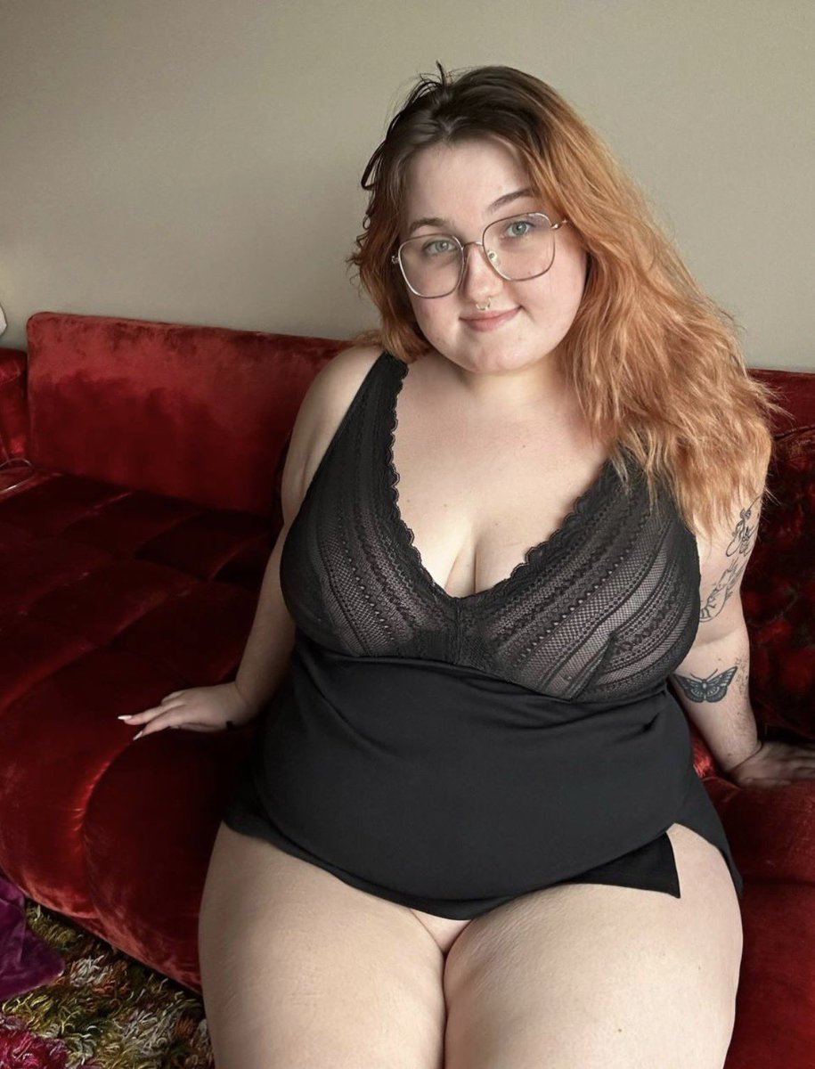 fae valentine ♡ tweet media