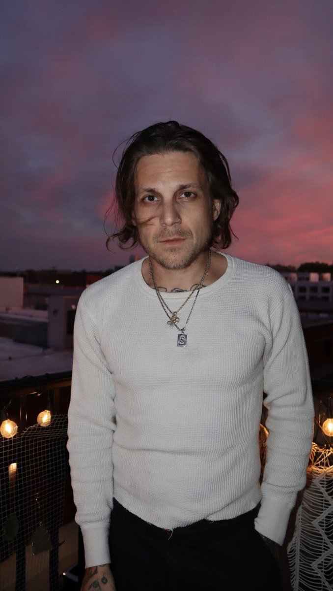 OliverBaxxter tweet media