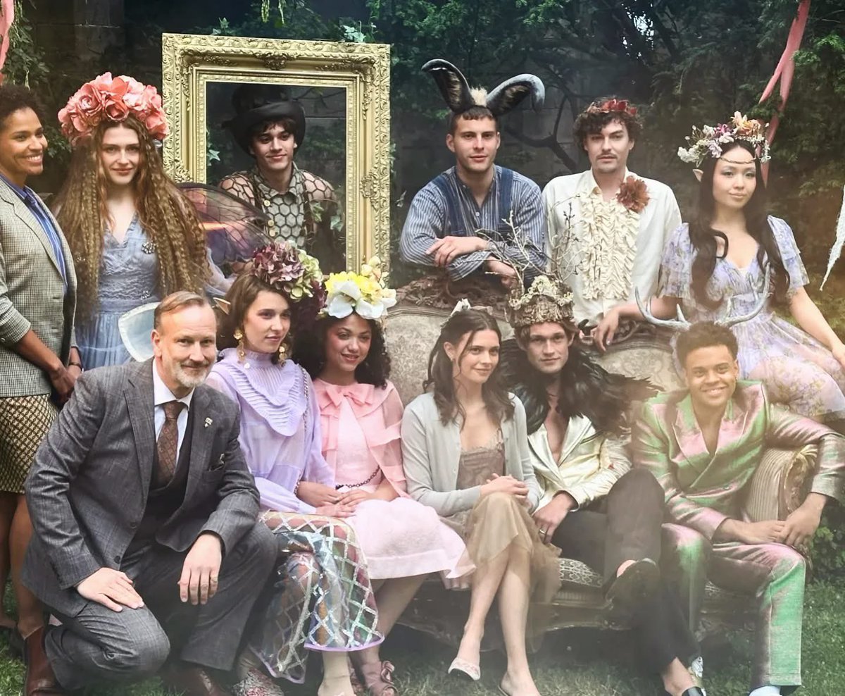 sararipple's tweet image. Perfect casting with the entire cast of #MaxtonHall