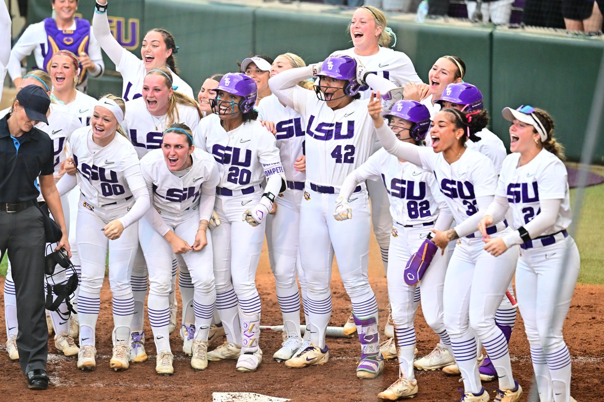 LSUsoftball's tweet image. choose your character