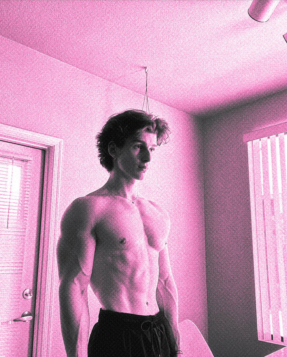 𝗰𝗼𝗻𝗱𝗼𝗺𝗶𝗻𝗶𝗼. tweet media