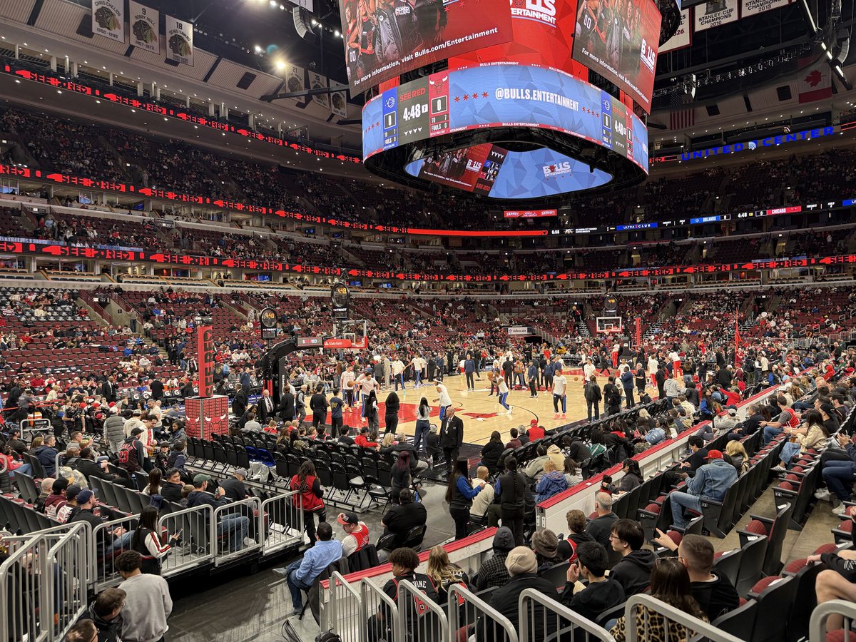 OMagicDaily's tweet image. One final road trip before the postseason! The #Magic take on the #Bulls with the team’s postseason fate still in the air: