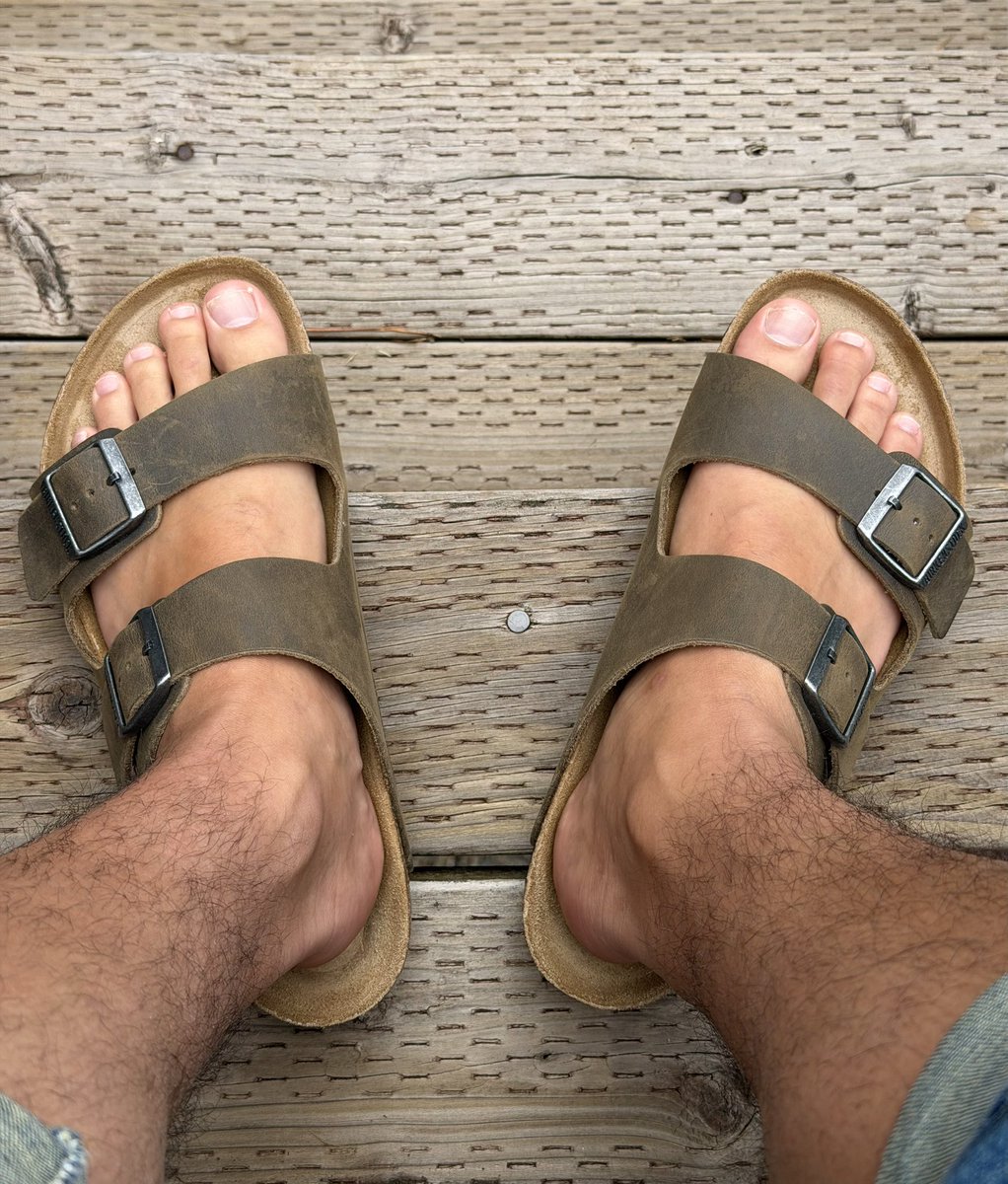 solecoast_'s tweet photo. New Birks from a very good boy. Who else is ready to treat these feet? 😈 https://t.co/IQx8AIymxH