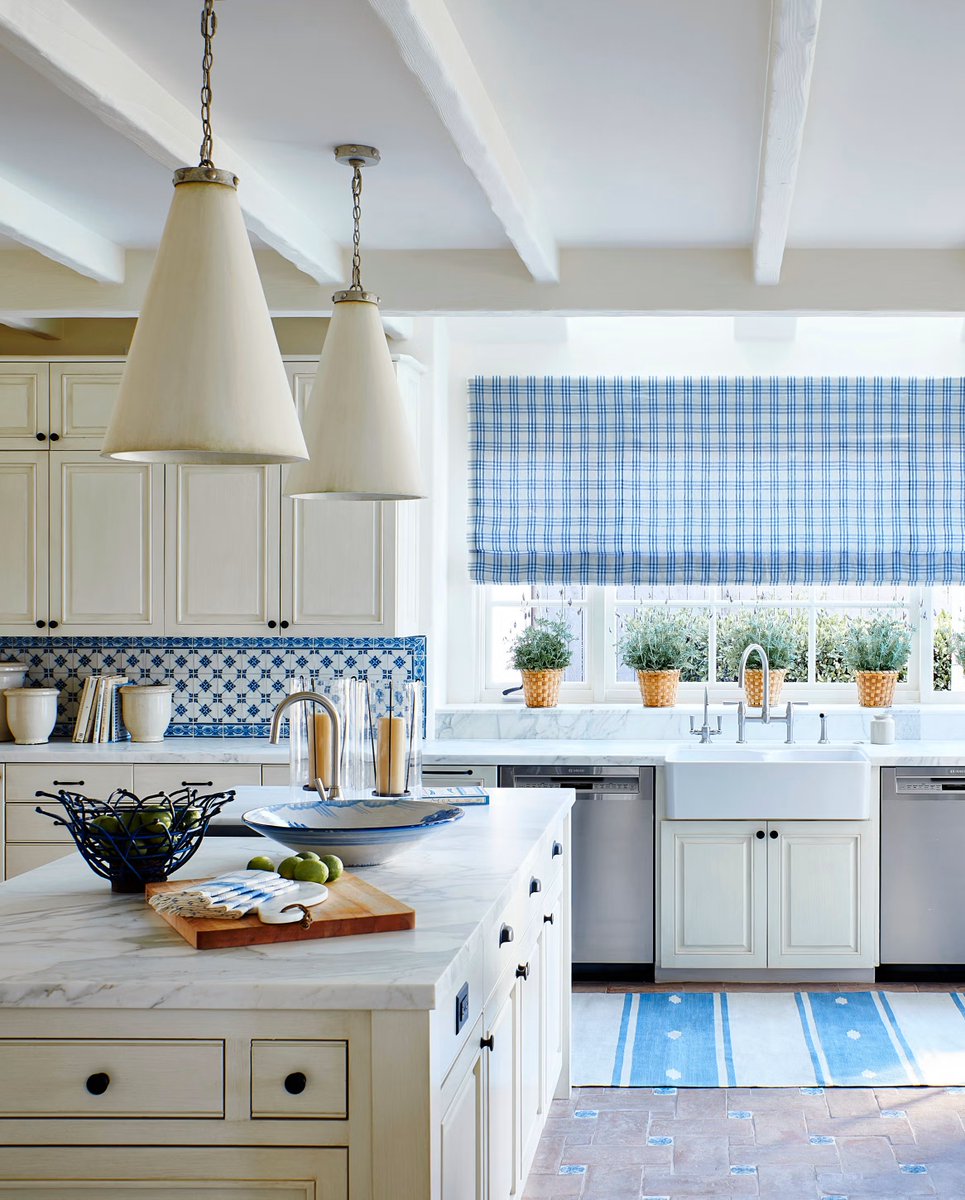 JHicks_HomePro's tweet image. Adding layers of lighting through pendants, recessed lighting, small countertop lamps, and even candles can make your kitchen feel layered and more luxe. Best Kitchen &amp;amp; Bath Remodeler#dogoodwork #kitchendesign #hgtv #kitchen #bathroom #homeimprovement #home #remodeling #remodel