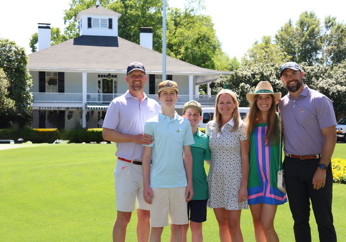 AAronTurfFL's tweet photo. A Tradition Unlike Any Other #Masters2026 @NickJSAdams https://t.co/STbQDwAX8g