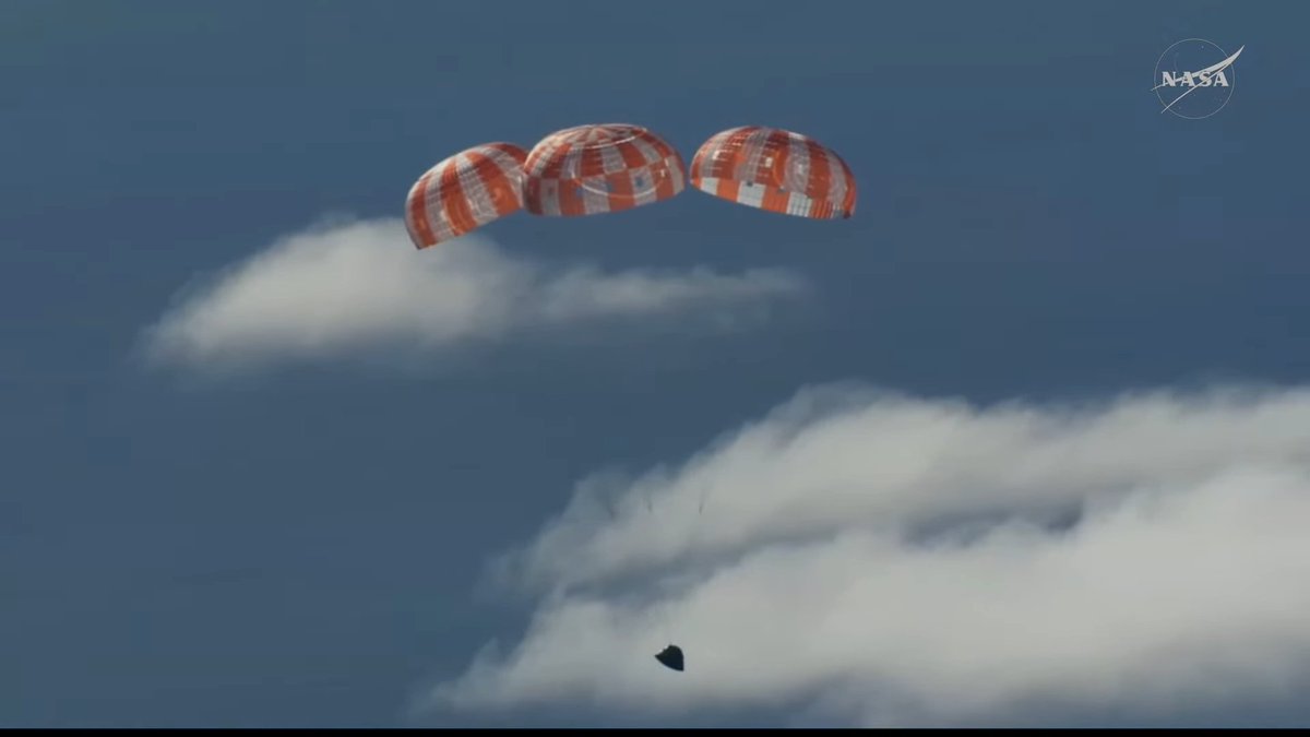 helloteus's tweet photo. Imagens que vão ficar na minha memória pra sempreee! Que delícia estar vivo pra testemunhar o programa Artemis https://t.co/AacU07sRdJ