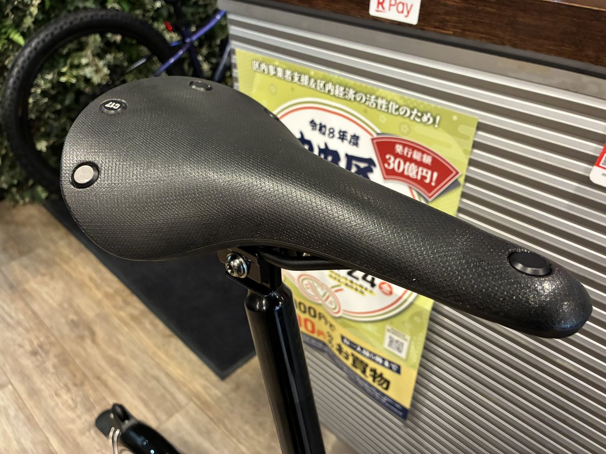 LOROCYCLEWORKS's tweet photo. 【限定モデル】
BROMPTON 新型P-Line Urban Explorerが入荷しました。
当店は、S4Lとなっています。
この自転車を使って、Urban(都市)のExplorer(探検家)になろう!
#ブロンプトン #brompton #Pline #urban https://t.co/DN1iM6D3oD