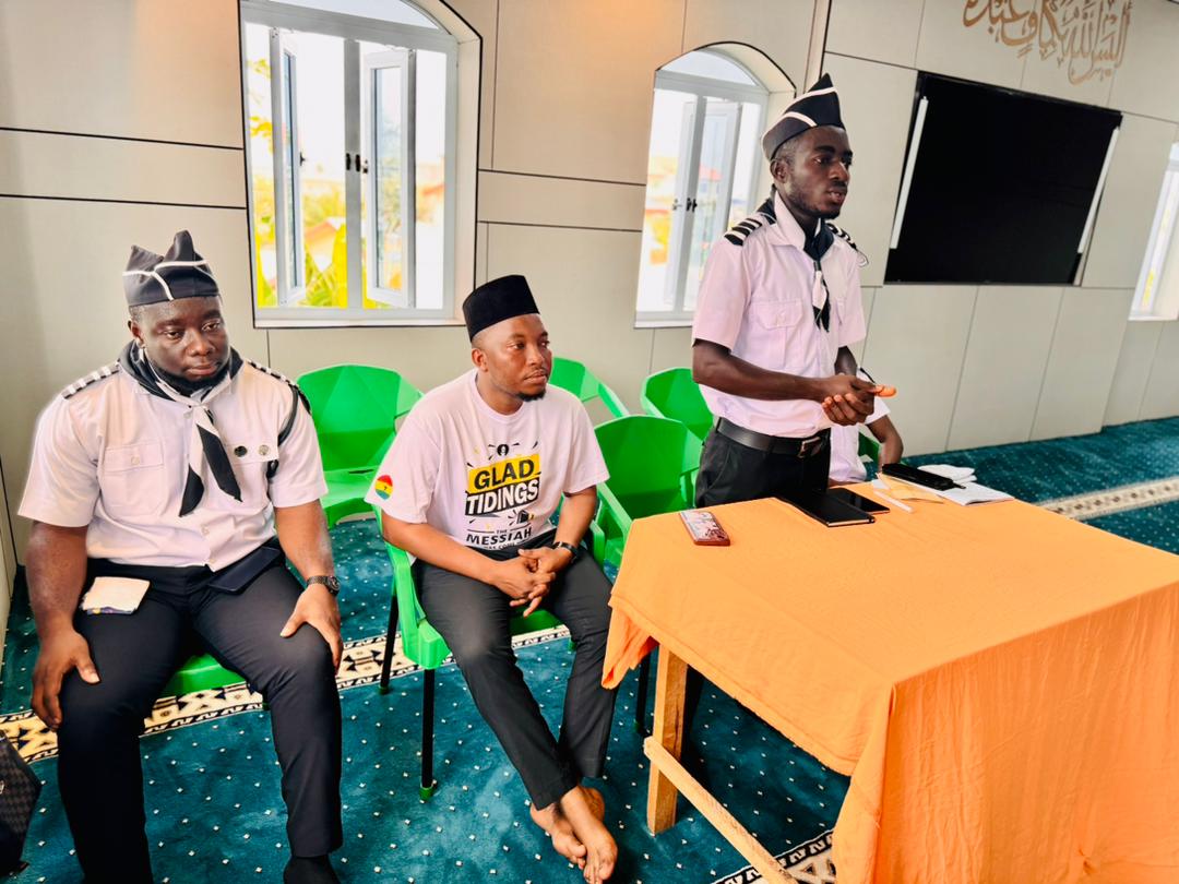 Khuddam Ghana tweet media