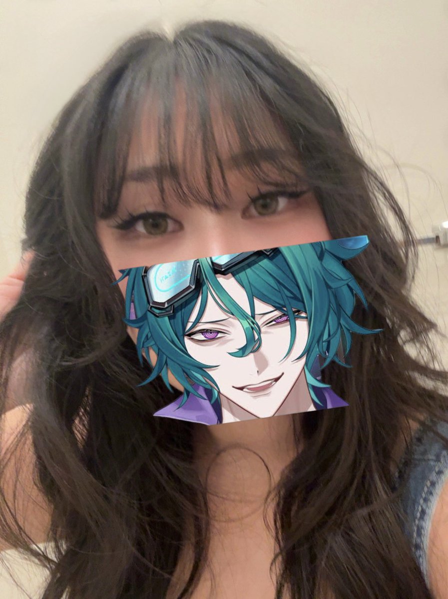 pinkbo76's tweet image. My wittle soy sauce vro #eliselfieday 🧪💚