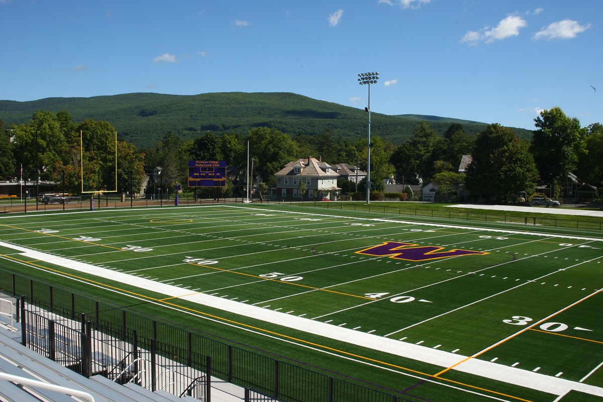 jack_nash08's tweet photo. Awesome visit to @WilliamsEphsFB on Wednesday! Thanks to Coach Raymond for the great conversation and to @coach_moneta, @Coach_Miggs, and @MattBott5 for the personal tours!

@CoachHennessey @Coach_Rorke https://t.co/YxVR87GOyc