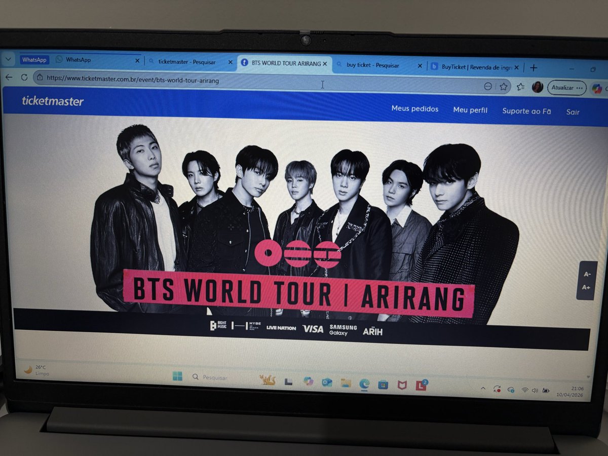 Lari⁷✰ tweet media