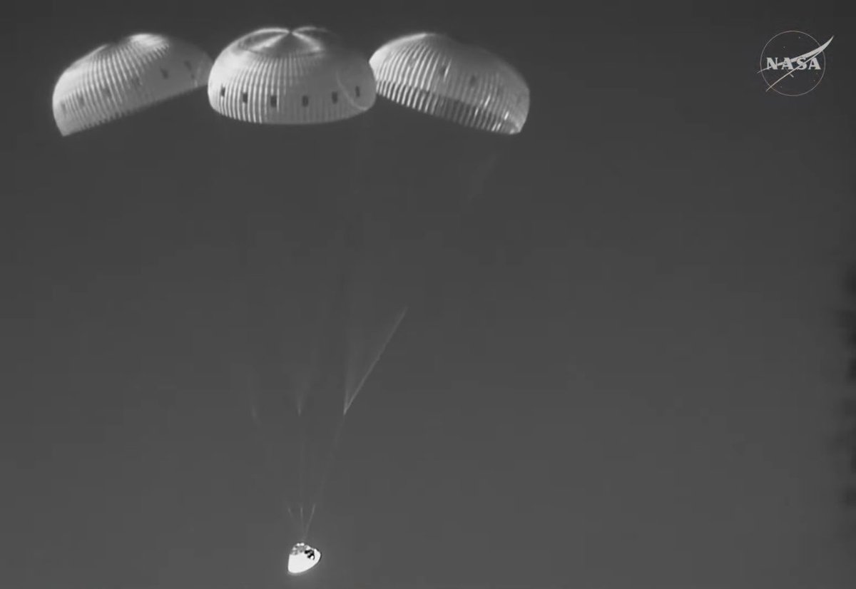 theBreakerNews's tweet image. #Splashdown #Integrity #Artemis