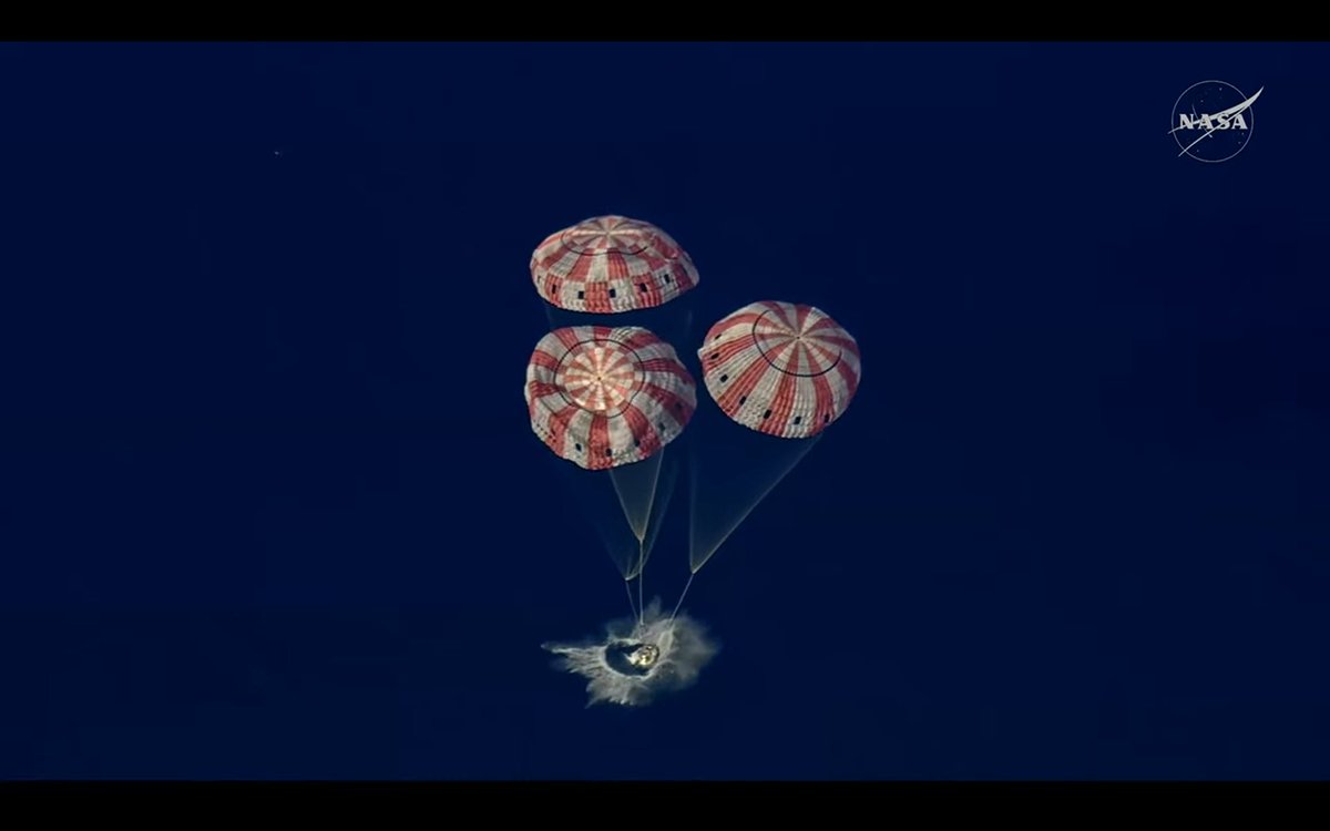 SPACE.com tweet media