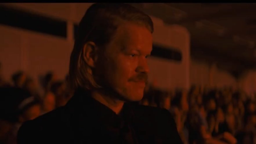 Qué BARBARIDAD de elenco.

Se justifica el pago de entrada en primera semana sin descuentos.