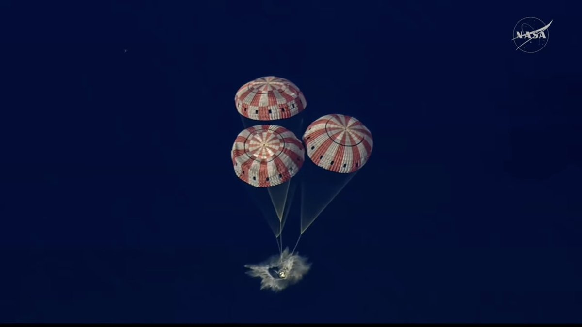 OwenSparks's tweet photo. SPLASHDOWN! ARTEMIS II IS BACK FROM THE FREAKIN MOON!!! https://t.co/vjjzx7ThmO