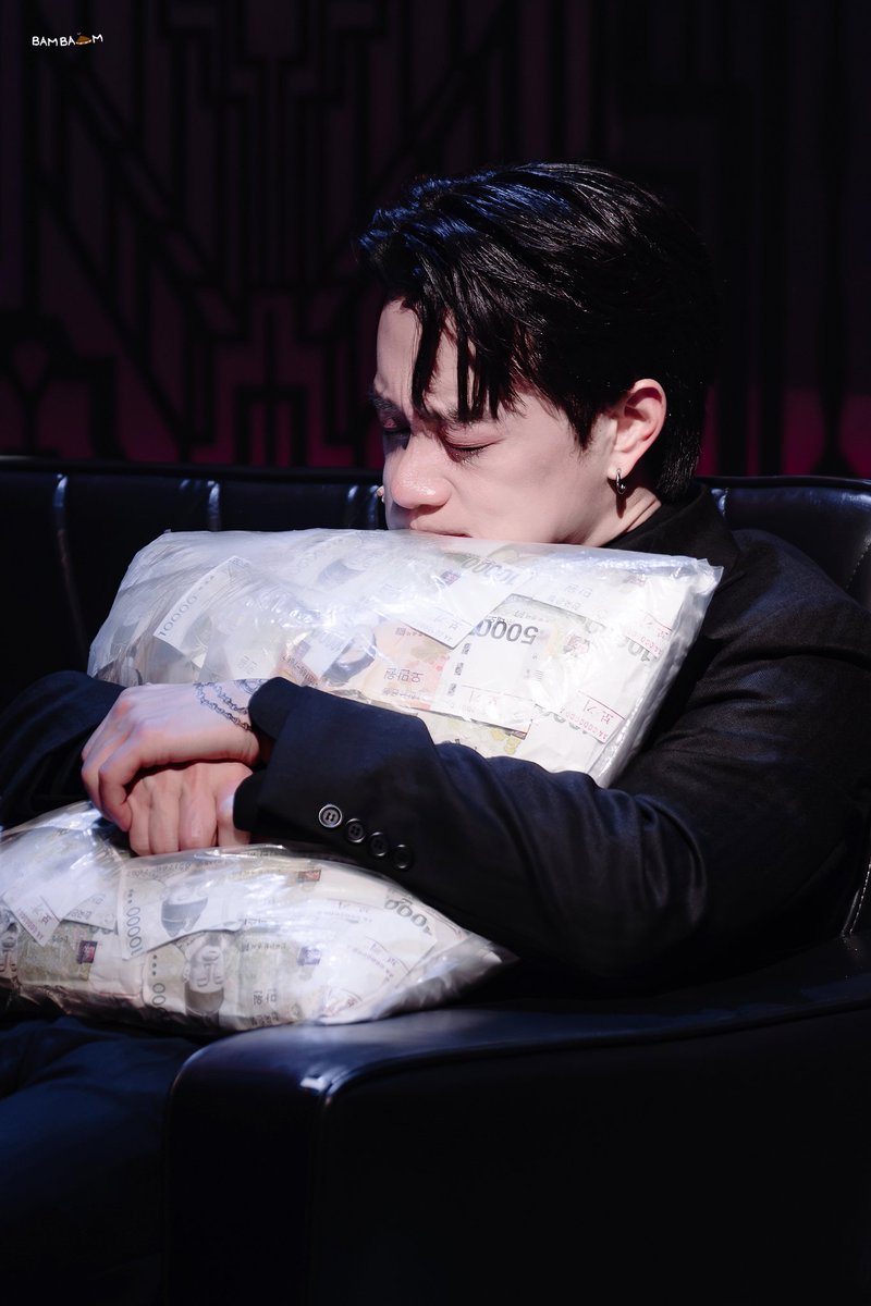 밤밤_pic 📸 tweet media