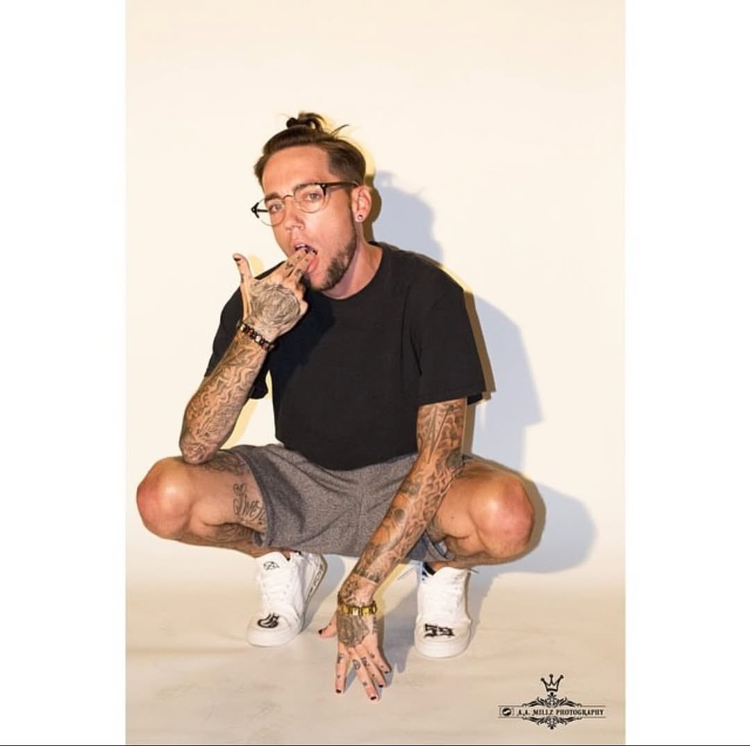 SuicideJosh tweet media