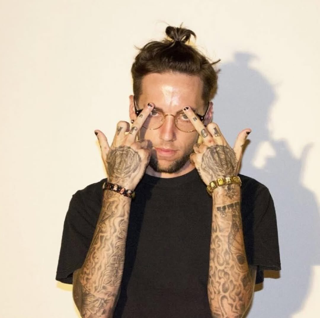 SuicideJosh tweet media