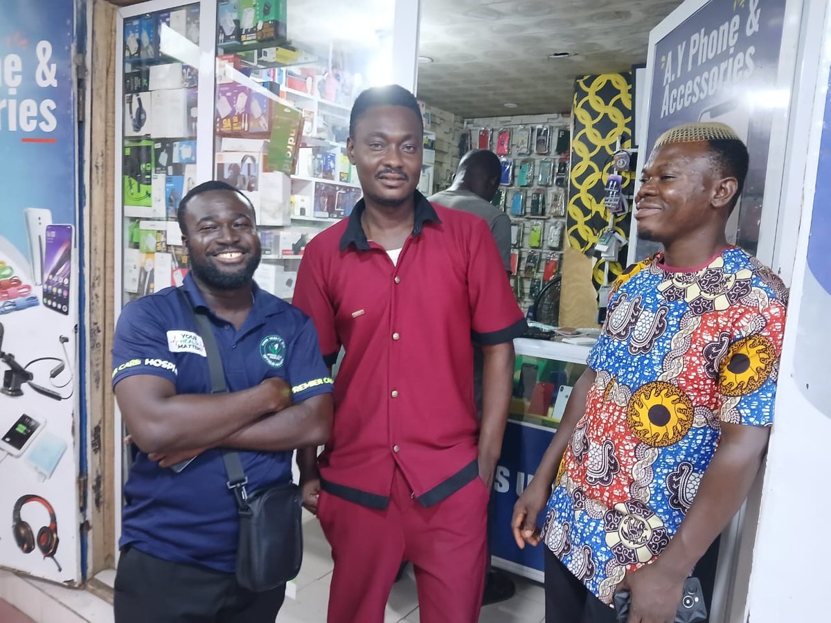 Khuddam Ghana tweet media