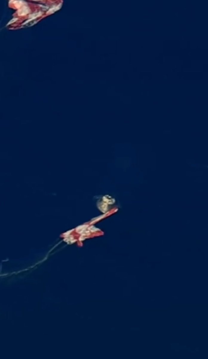 ThoughtPillow's tweet image. Splash Down confirmed. Integrity astronauts, Back On Earth!!! 

Artemis II ✅