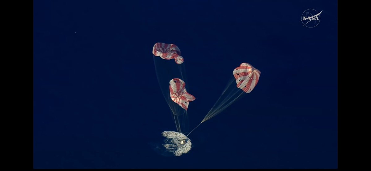 they landed oh HELL YEAH